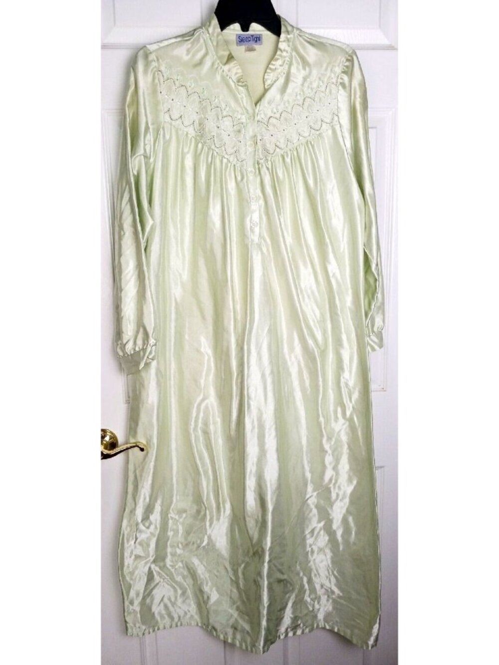 Sleep Tight Nightgown Medium Green Satiny Modest Cottage Granny Long Sleeve #C33